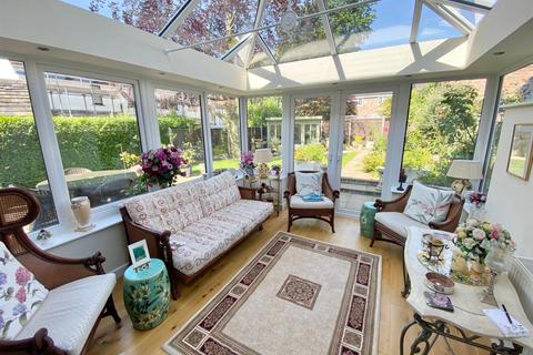 8 Box Tree Mews, Macclesfield, SK11 8QY