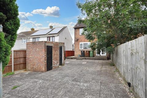 2 bedroom end of terrace house for sale, Romney Road, Corby NN18