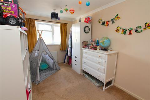 3 bedroom terraced house for sale, St. Johns Court, Keynsham, Bristol