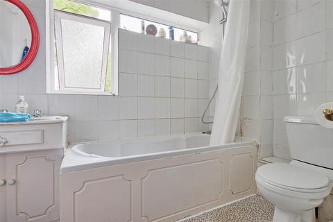 8 Chalfont Close, Cambridge, CB1 9NA