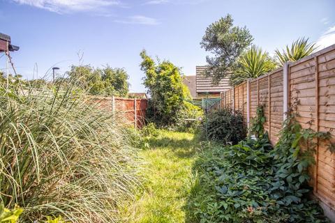 6 Midsummer Meadow, Shoeburyness, Southend-on-sea, SS3 8UX