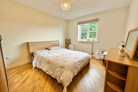 2 bedroom flat for sale, Chamberlain Drive, Wilmslow