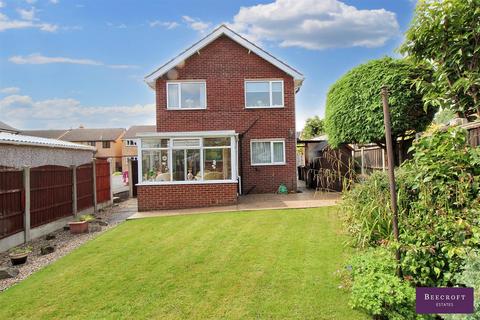 3 bedroom property for sale, Highcliffe Court, Swinton, Mexborough