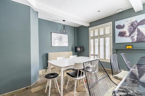 Whistler House Lendal Bridge, York, YO1 7DP