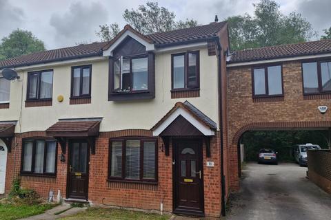 2 bedroom house to rent, Chestnut Close, Cannock