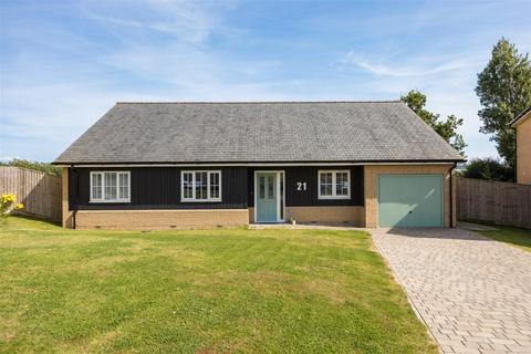 4 bedroom detached bungalow for sale, Yarmouth, Isle of Wight