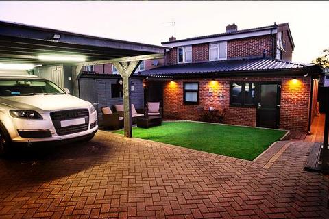 5 bedroom house for sale, Shephall View, Stevenage SG1