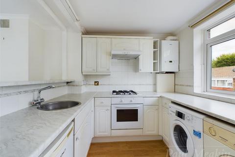 1 bedroom flat for sale, Woodpecker Mount, Pixton Way, Forestdale, Croydon, Surrey