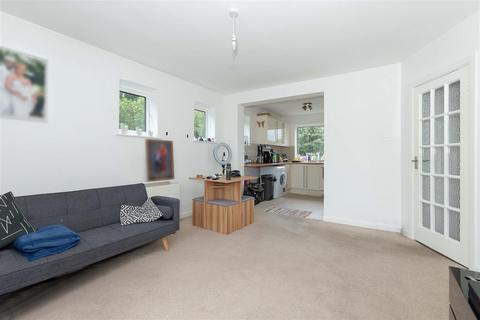 2 bedroom apartment for sale, Wordsworth Road, Worthing