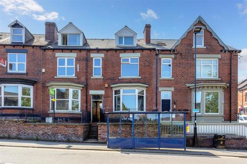 4 bedroom terraced house for sale, Junction Road, Hunters Bar, Sheffield