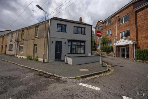 3 bedroom end of terrace house for sale, Mysydd Road, Landore, Swansea