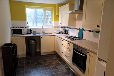 5 bedroom house to rent, Madehurst Close, Brighton