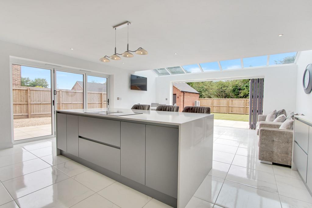 Kitchen/Dining/Sun Room