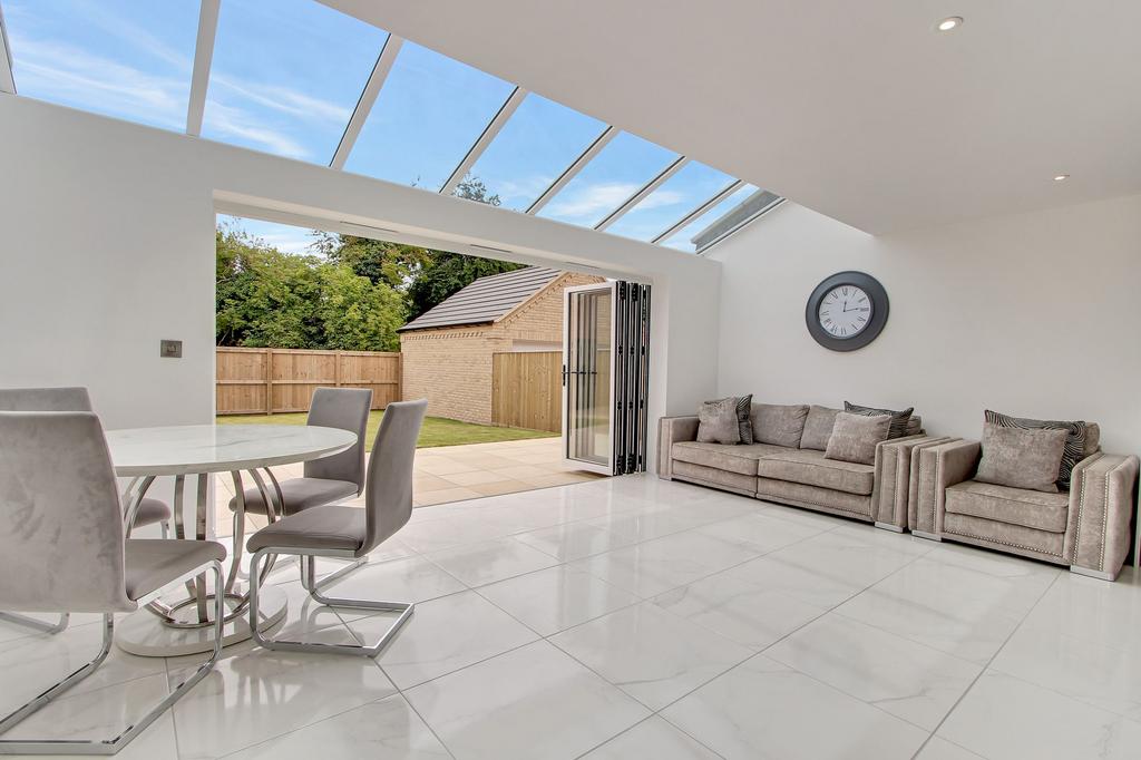 Kitchen/Dining/Sun Room