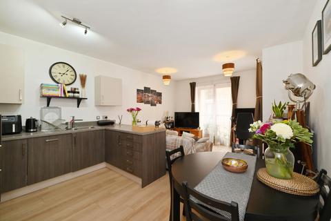 30, Eddington Court, 1 Silvertown Square, London, E16 1GW