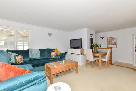 2 bedroom end of terrace house for sale, Chapel Street, Hythe, Kent