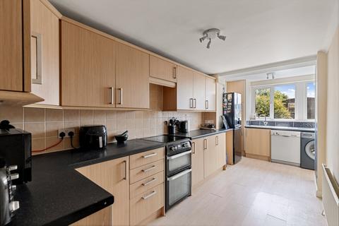 15 Langdon Road, Folkestone, CT19 4HX