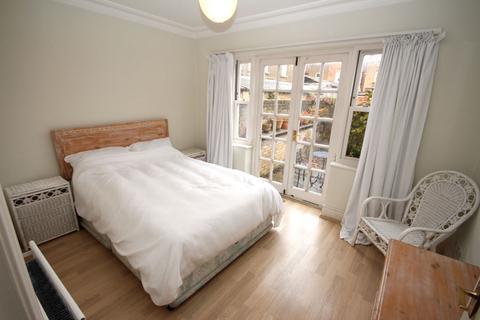 1 bedroom flat to rent, Acton Lane, Chiswick W4