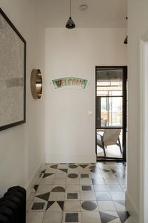 13 Forest Drive East, London, E11 1JX