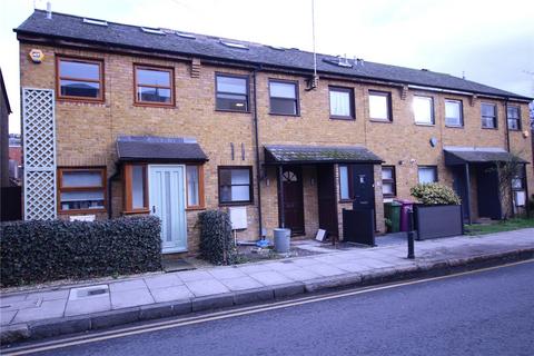 4 bedroom semi-detached house to rent, Deal Street, London, E1