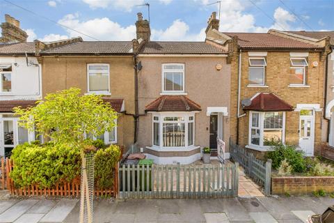 21 Morley Road, Romford, RM6 6UX