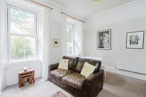 2 bedroom ground floor flat for sale, PF2 8 Gladstone Terrace, Marchmont, Edinburgh,  EH9 1LU
