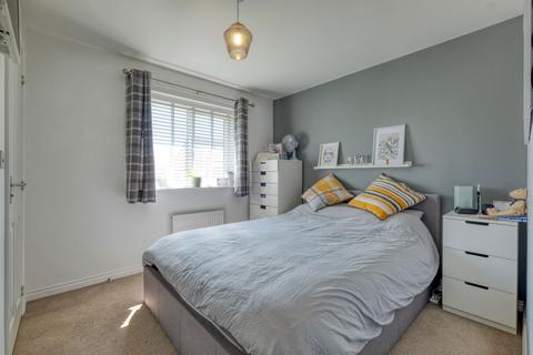 46 Hadlow Close, Redditch, B98 7FU