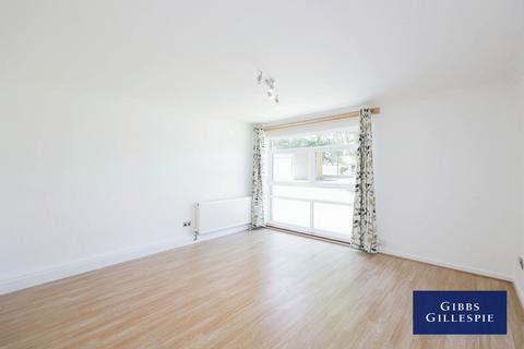 2 bedroom flat to rent, Chiswick Court, Pinner