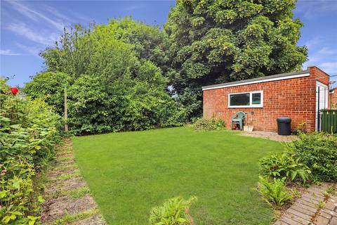 3 bedroom bungalow for sale, Lilac Road, Ormesby