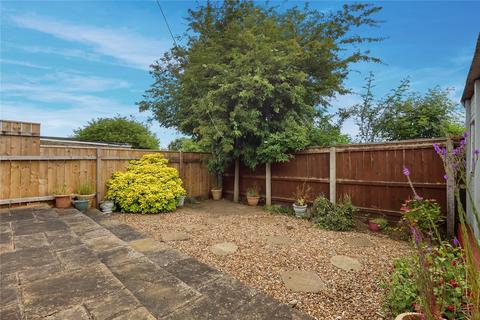 2 bedroom bungalow for sale, Pine Road, Ormesby