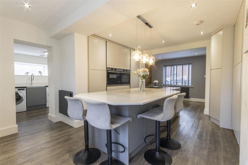 Breakfast Kitchen