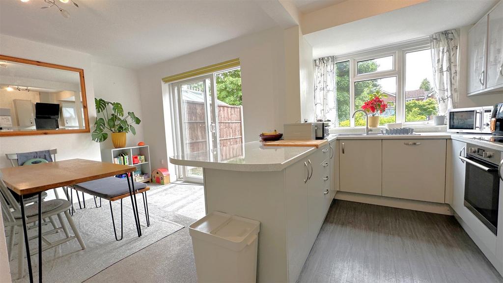 Superb Kitchen/Dining Room