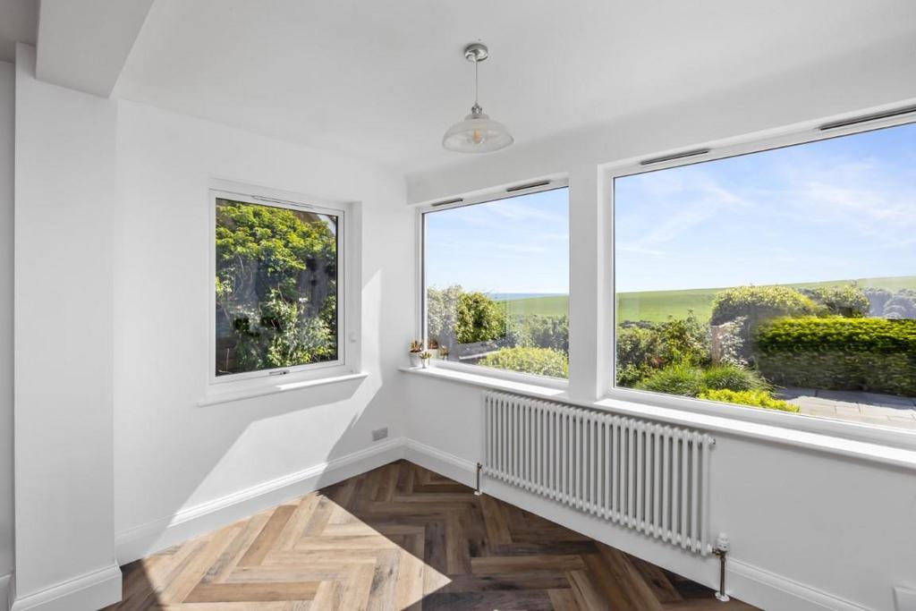Longhill Road, Kitchen.jpg