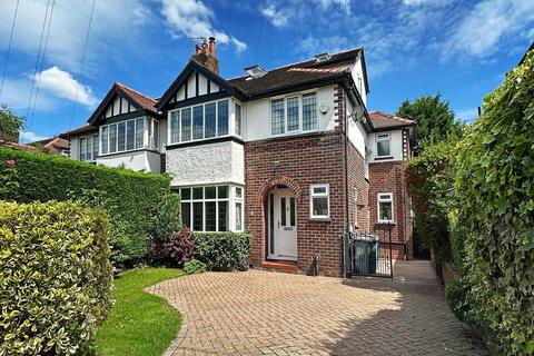 4 bedroom semi-detached house for sale, Highfield Road, Hale