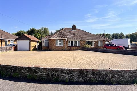 2 bedroom bungalow for sale, Cuckoo Lane, Fareham PO14