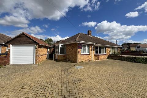 2 bedroom bungalow for sale, Cuckoo Lane, Fareham PO14