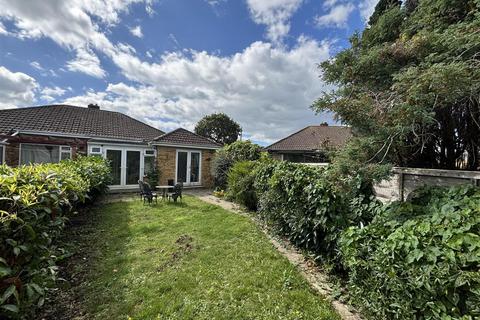 2 bedroom bungalow for sale, Cuckoo Lane, Fareham PO14