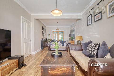 39 Blackshots Lane, Grays, RM16 2JT