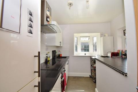 2 bedroom duplex for sale, West End Avenue, Pinner