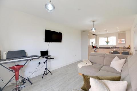 1 bedroom apartment for sale, at Galingale Court, 12 Thames Reach, London SE28