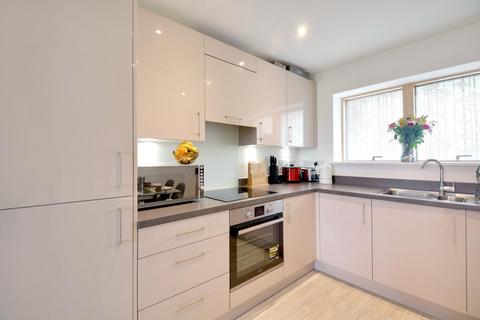 1 bedroom apartment for sale, at Galingale Court, 12 Thames Reach, London SE28