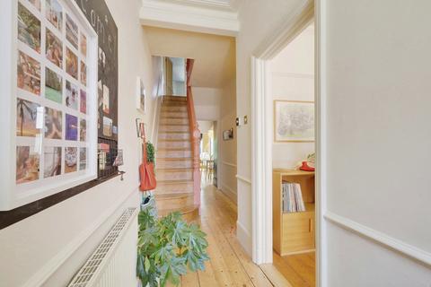 156 Alexandra Road, Southend-on-sea, SS1 1HE