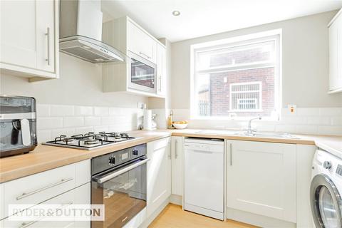 14 Ashley Close, Rochdale, OL11 3EP