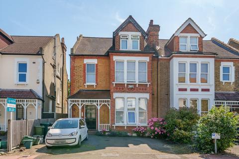 Flat A, 21 Queens Road, Beckenham, BR3 4JN