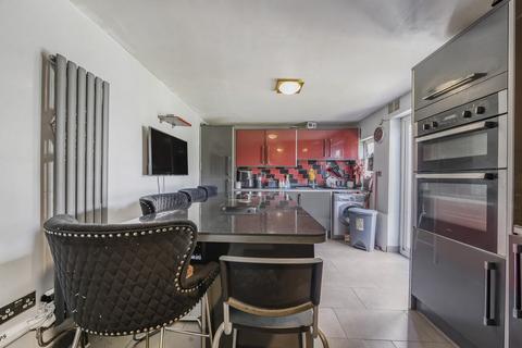 29 Minet Drive, Hayes, UB3 3JN