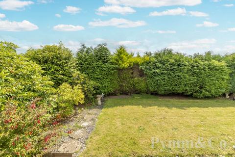 68 Moore Avenue, Norwich, NR6 7LF