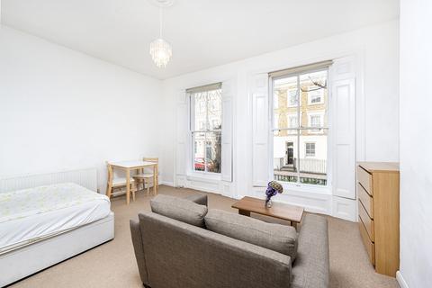 Studio to rent, St Pauls Road, Islington, N1