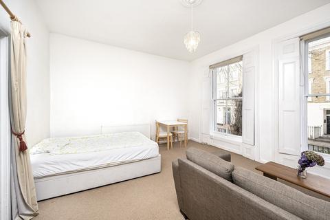 Studio to rent, St Pauls Road, Islington, N1