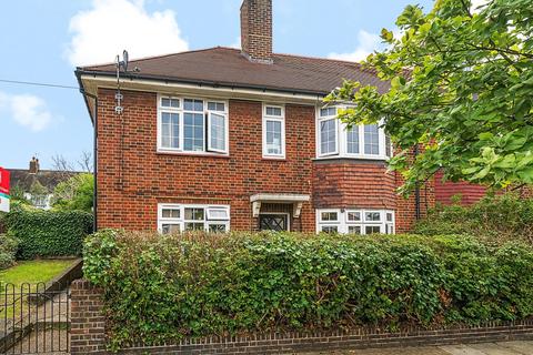 65 Godley Road, London, SW18 3HB
