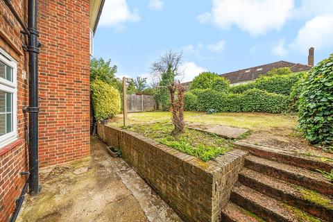 65 Godley Road, London, SW18 3HB
